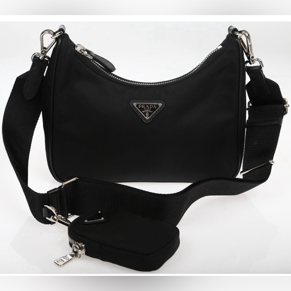 PRADA BLACK RE-ADDITION 2005
BAG WITH POUCH CROSSBODY - Picture 2 of 16